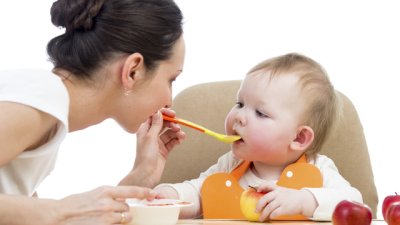 Първи бебешки храни
