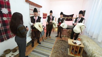 Оркестър „100 каба гайди“ и големият Апостол Кисьов – на фокус в „Историите ON AIR” на 28 април