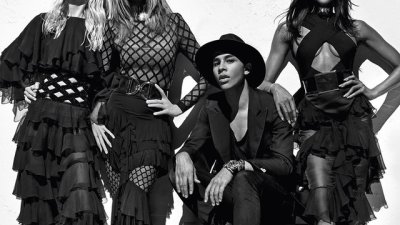 Моделите от 90-те се завръщат още по-секси