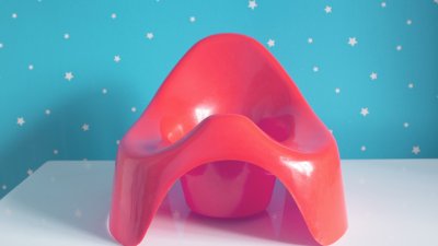 Знаци, че детето е готово да седне на гърне