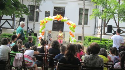„Забавното лятно четене“  зарадва своите приятели и в град Враца