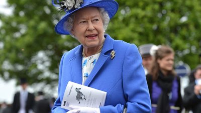 Знаете ли, че... кралица Елизабет II е притежавала най-големия розов диамант?