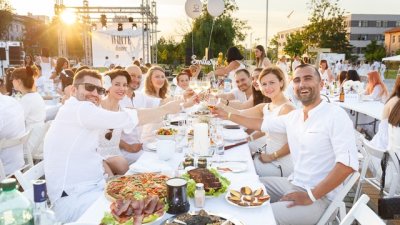 За трета поредна година се организира White Dinner –  Вечеря в Бяло 