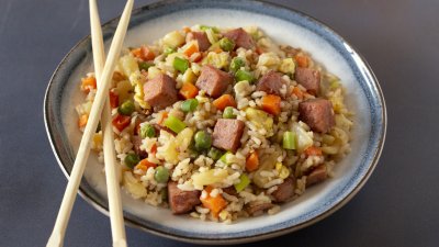 Бърз пържен ориз с шунка