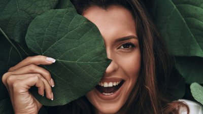 6 начина да се погрижите за кожата на околоочния контур 