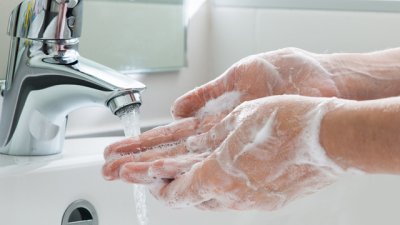 Мийте ръцете веднага щом докоснете тези неща