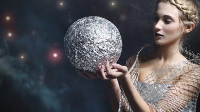 Подаръци и приходи за Лъвовете