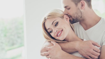 10 признака, че връзката ви се заздравява 