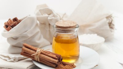 Как да отслабнете с помощта на канела и мед?