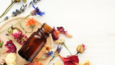 Етерични масла при менопауза