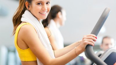 Как да запазим прическата си след тренировка?