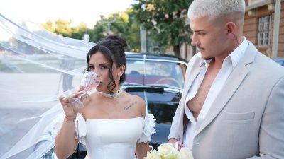 Сватбени камбани или чаши Verano Azur FUSION? Ivka Beibe отново в центъра на вниманието