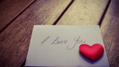 Как да накарам една жена да откликне на чувствата ми?