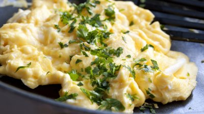 Грешки, които допускаме при пържене на яйца