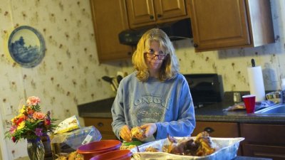 Кръв на показалеца – какво намекват кухненските инциденти