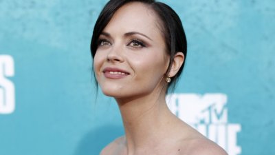 Кристина Ричи се сгоди за приятеля си