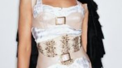 Гуен Стефани първа с милион даунлоуда