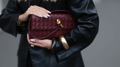 Евтини, но шик: 5 начина да обновите гардероба за есента и зимата