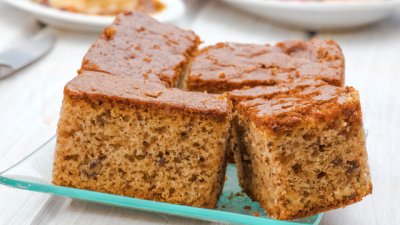 Орехов сладкиш с кокос 