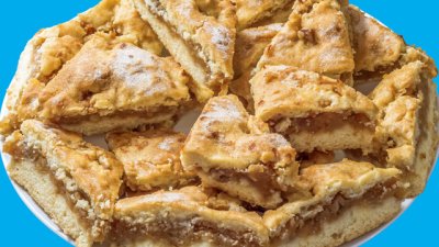 Маслени сладки с крема сирене и конфитюр 