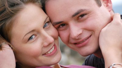 Как да разберете дали той е „момчето на мама“?