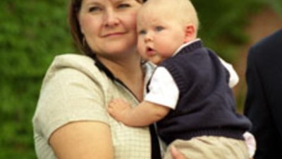 Дават 160 лв. за детегледачка