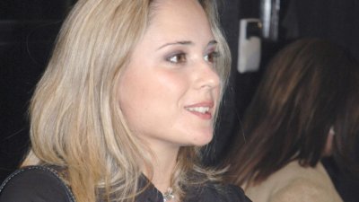 Лора Крумова роди син 