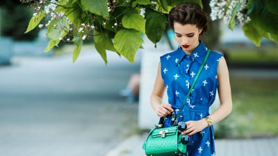 С какво да съчетаем дълга лятна рокля