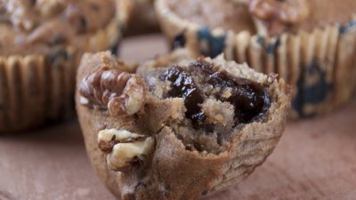 Мъфини с банан и сушени сливи 