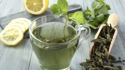 Защо зеленият чай трябва да бъде ваша любима напитка?