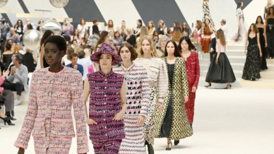 Chanel представи Haute Couture колекцията си за есен/зима 2022/2023