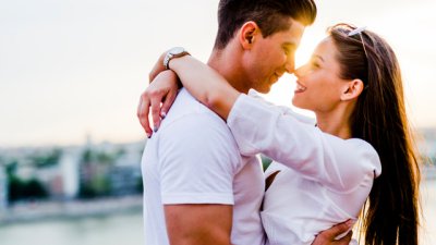 Как да помогнете на партньора си, преживял изневяра