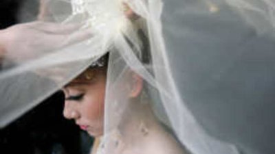 Сватбен грим в дъждовен ден