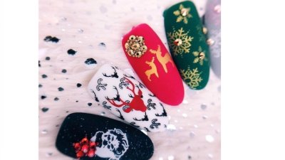 Впечатляващи дизайни за коледен маникюр
