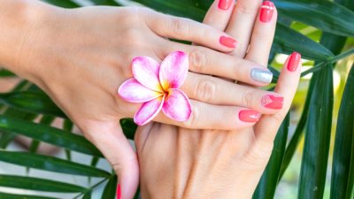 Маникюри с летни вибрации (галерия) 