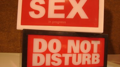 4 идеи за дамите, когато искат да са отгоре в леглото