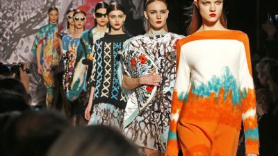 Плетените дрехи – хит за есен-зима 2013-2014