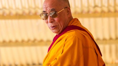 Таблицата на Далай Лама сбъдва желания