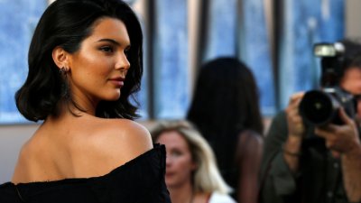 8 звездни прически, които са хит