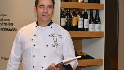 Шеф Виктор Ангелов препоръчва най-добрите сирена и кашкавали