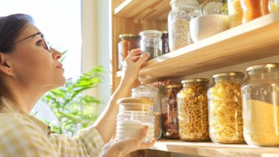 Неща в кухнята, които трябва да изхвърлите веднага 