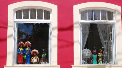 Украсяваме ли празнично прозорците?