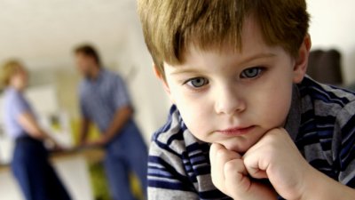 Кое подтиква децата към самоубийство и девиантно поведение?