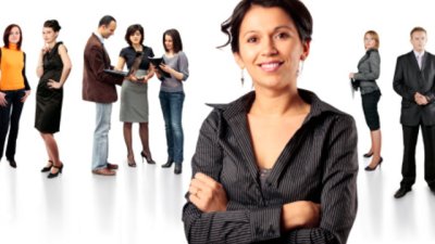 Женски екип – гнездо със змии или купон по чехли?