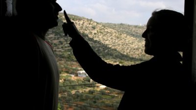 Секс и бабини мекици – днешните машини на времето