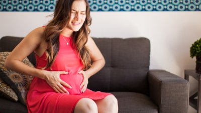 Болка в корема през бременността – за какво подсказва?
