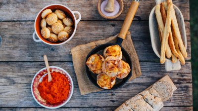 Питки със сирене за Димитровска задушница (Рецепта)