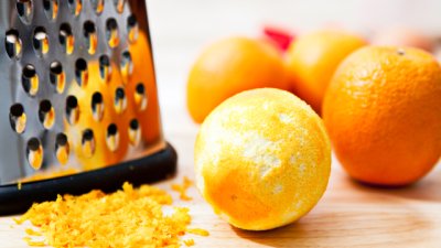 Не изхвърляйте цитрусовите корички!