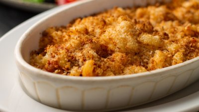 Хрупкави печени макарони със сирене 