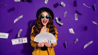 Зодии, които ще имат повече пари през 2024 година